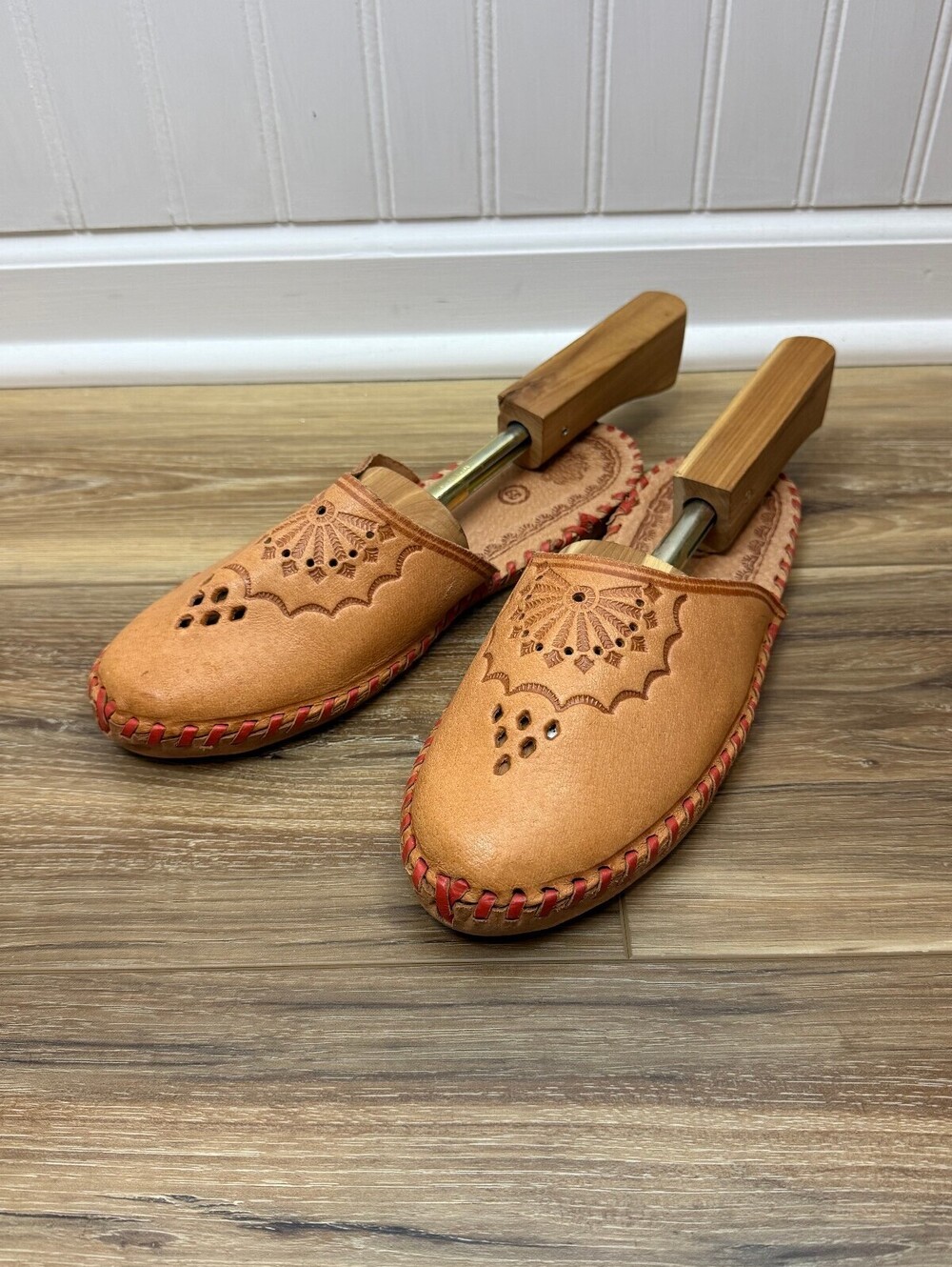 Polish Highlander Style Handcrafted Tan Red Stiching Leather Mule - Size - 39